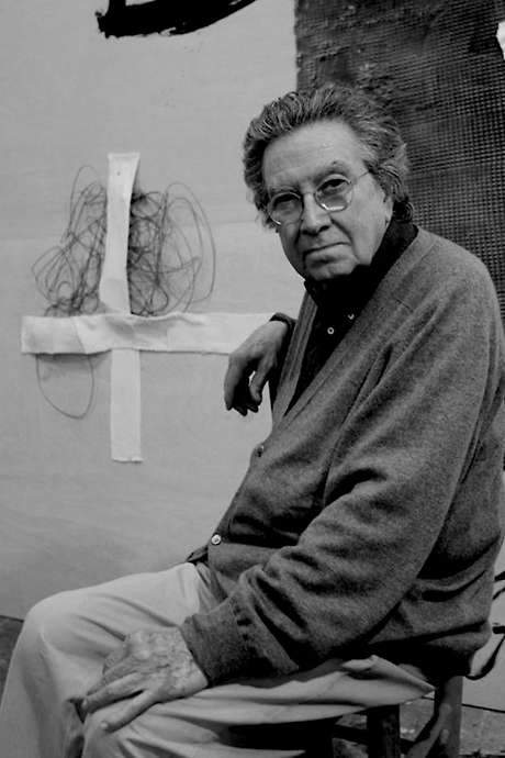 Homage to Tàpies